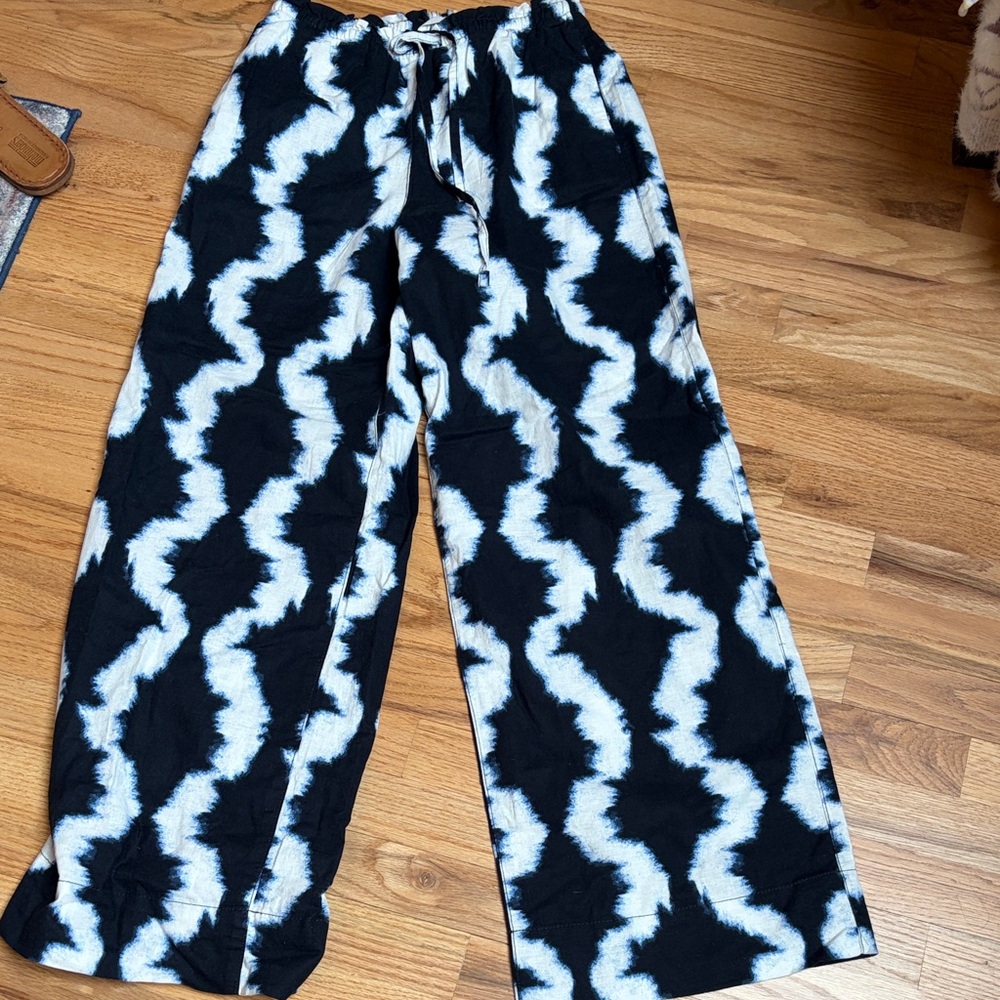 H&M navy and White Tie-Dye Wide-Leg Pants